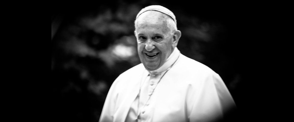 papa_sorrindo_pretoebranco_marcelamcgreal_flickr