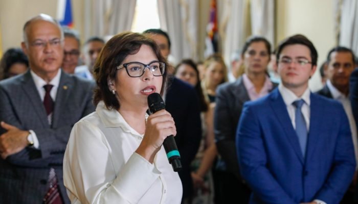 1200x_0.006398001742852270